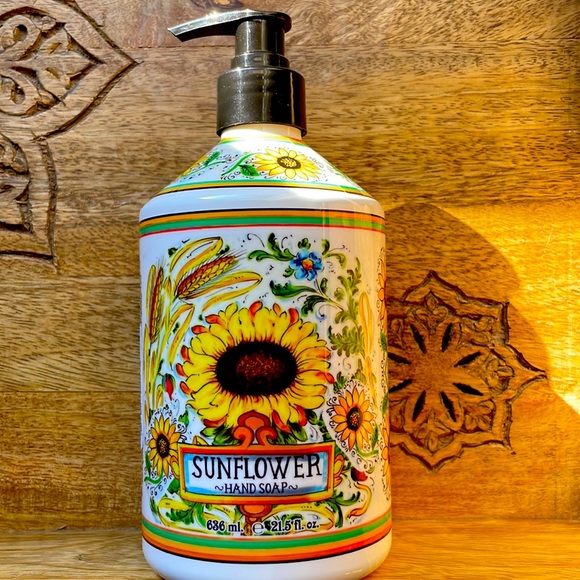 🌻 Sunflower Hand Soap 🧼 in Beautifully Designed Container 🌻Never Used! - Picture 3 of 12